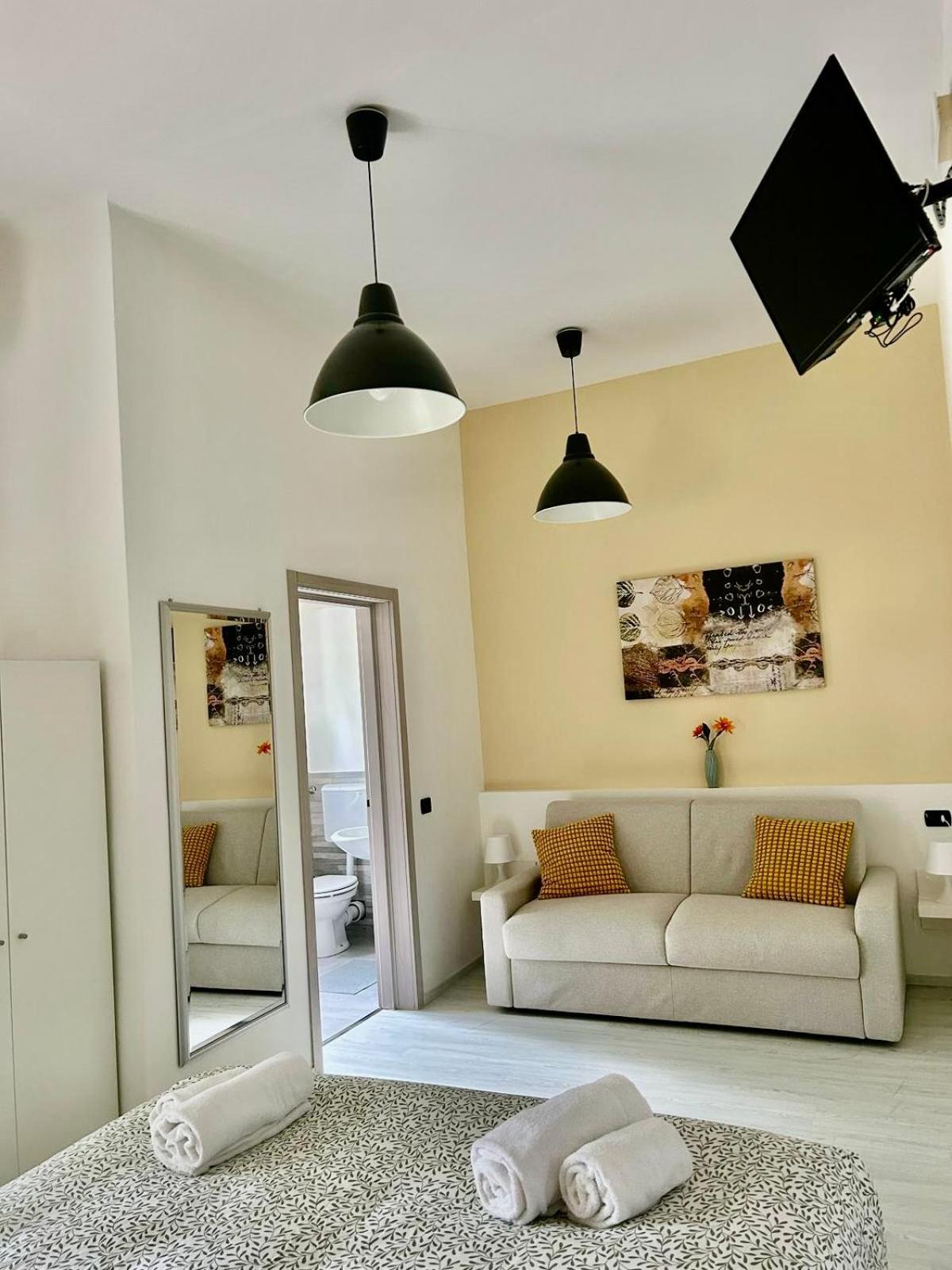 מלון דסנזאנו דל גארדה Casa Giulietta מראה חיצוני תמונה